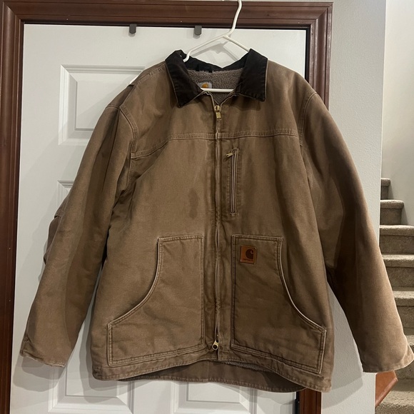 Carhartt Brown Jacket with Black Collar - Picture 1 of 6